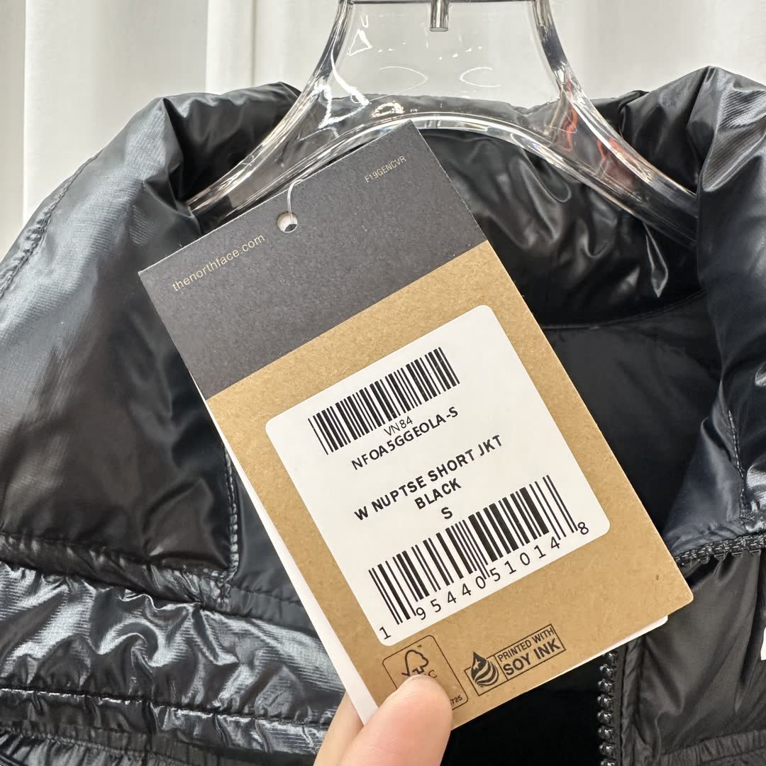 The North Face Women's Nuptse Short Down Jacket NF0A5GGE